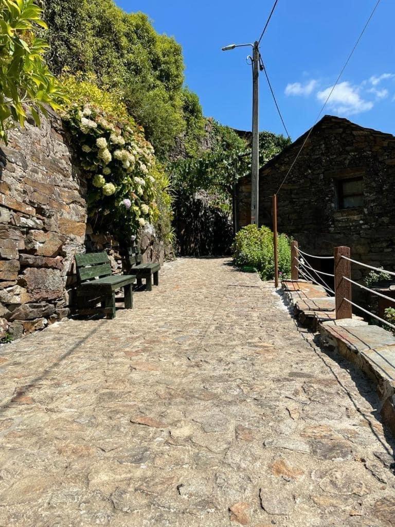 O Refugio Do Mineiro Apartment Arouca Exterior photo